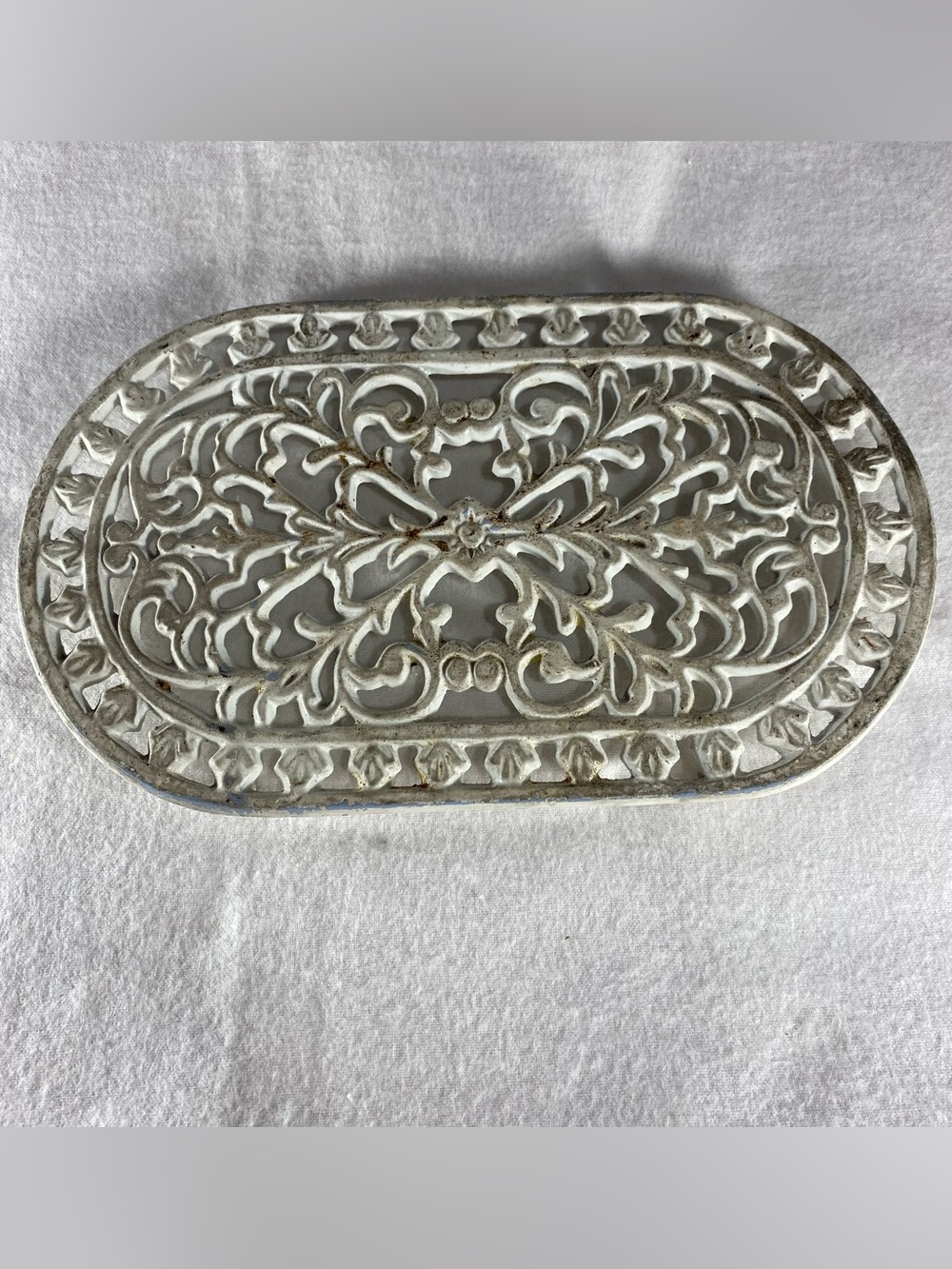 VTG Rustic Cast Iron Ornate Victorian Scroll Hot Plate Plant Trivet Taiwan 9.5”